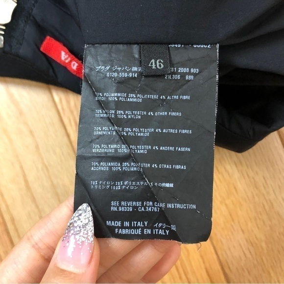 AUTHENTIC PRADA black mini skirt - Picture 4 of 8